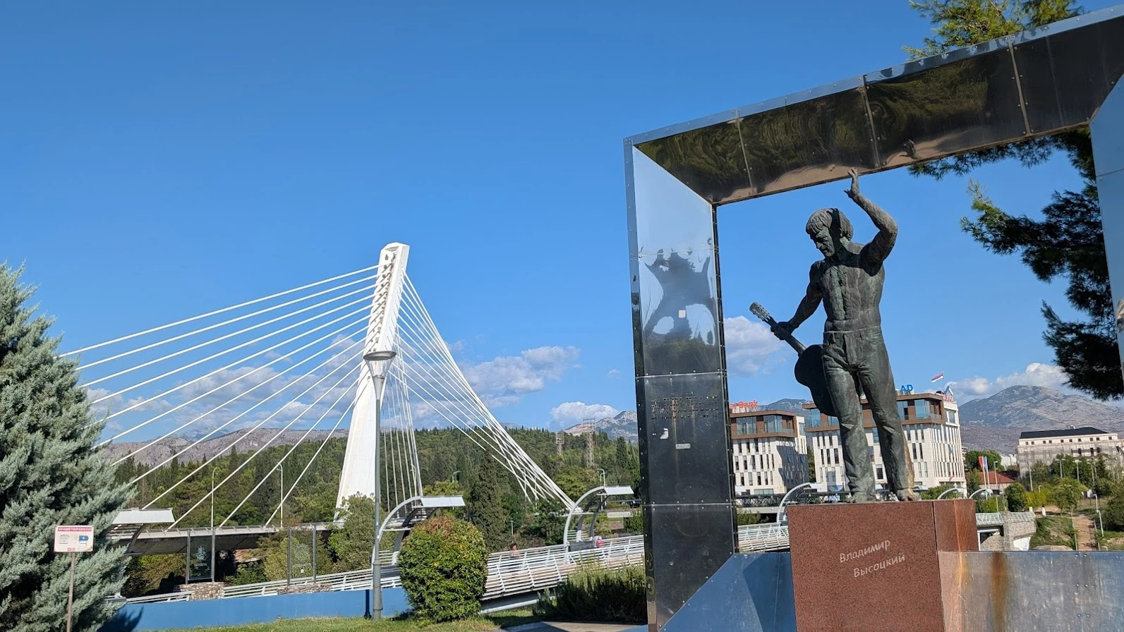 Lake Skadar day trip with affordable car hire from Podgorica