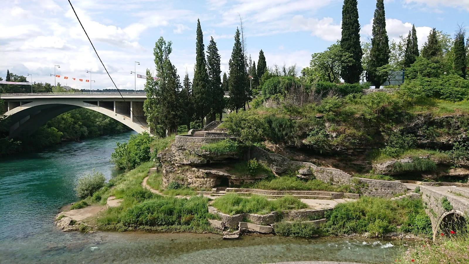 King Nikola Monument in Podgorica city centre, visited by hire car travellers